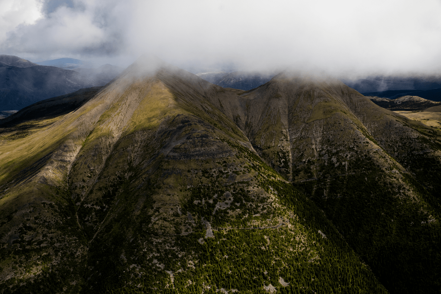 The Klinse-za (Twin Sisters) Mountains are in the heart of the new Klinse-za/Twin Sisters Park in B.C.’s Peace region within Treaty 8 Territory. Credit: David Moskowitz.